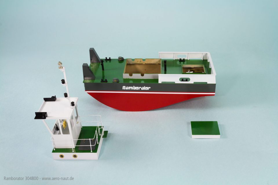 Ramborator Springer Tug Holzbausatz 455 mm lang