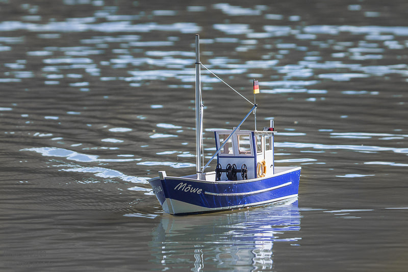 Möwe 2 Fischkutter Holzbausatz