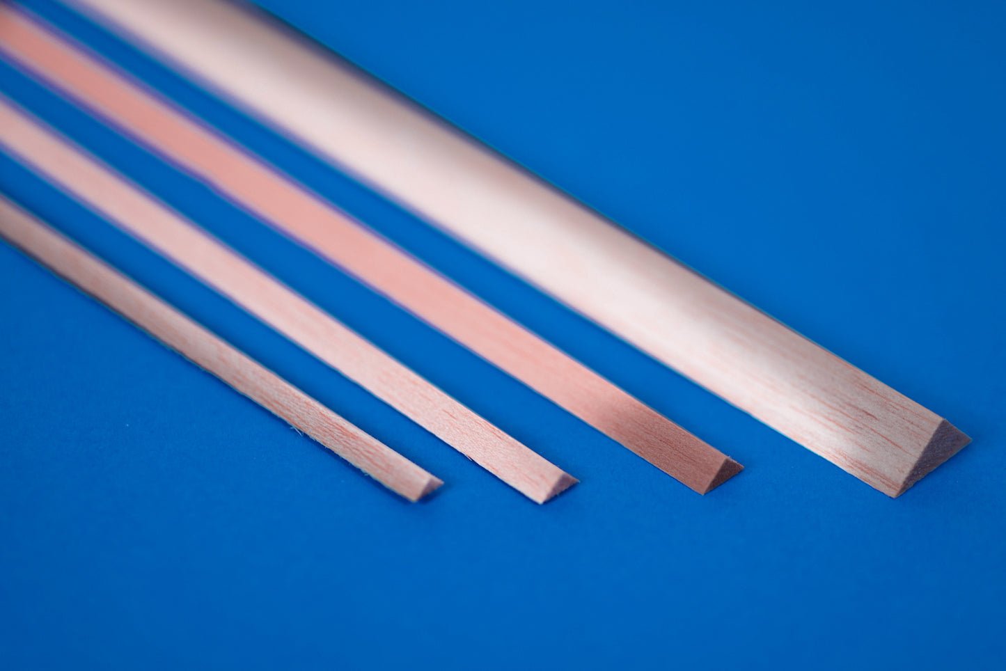 Dreikantleiste 20 x 20 x 920 mm      Balsa