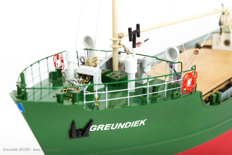 MS Greundiek Küstenmotorschiff Bausatz mit Kunststoffrumpf