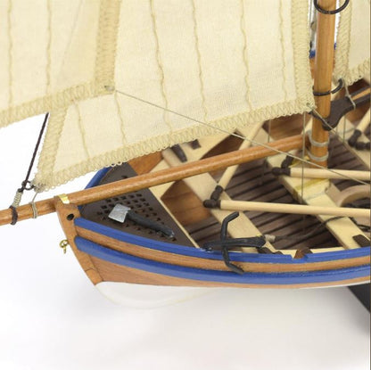 Jolly Boat von HMS Bounty, Segelboot,  Länge 422 mm, 1:25, Holzbausatz
