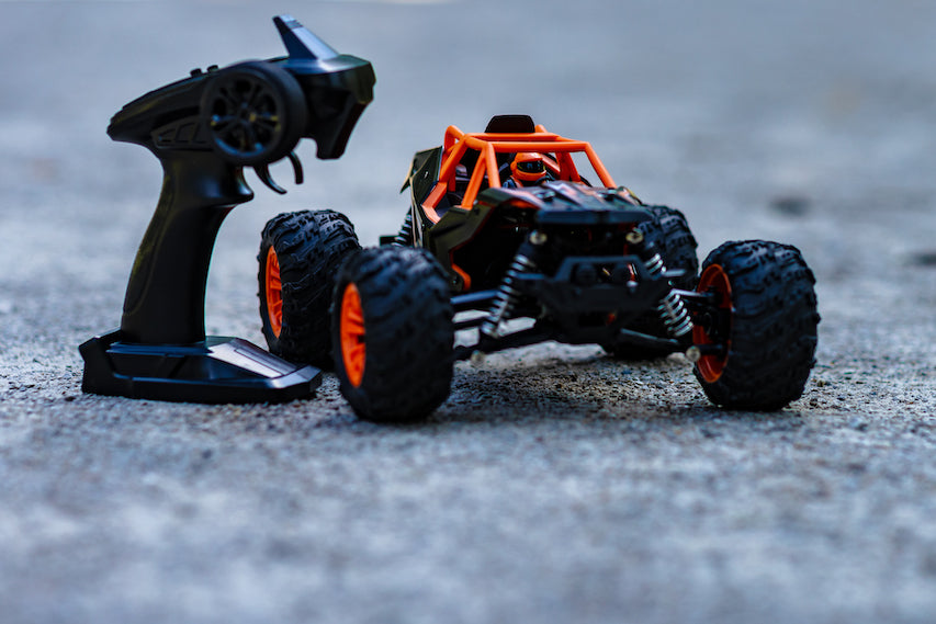 DF-Fun-Racer mit Fernsteuerung RTR 4WD – modellbau-kirchert